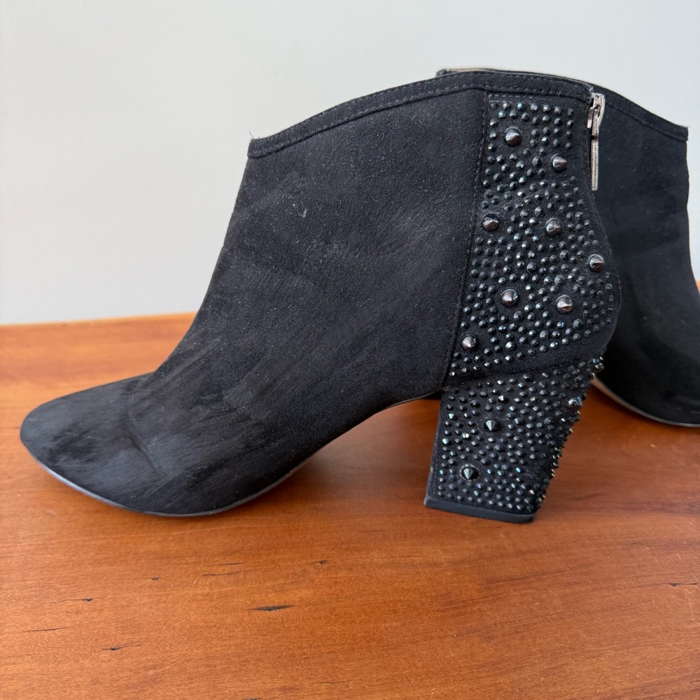 Zara Black Studded Embellished Ankle Booties size 9 EU 40
